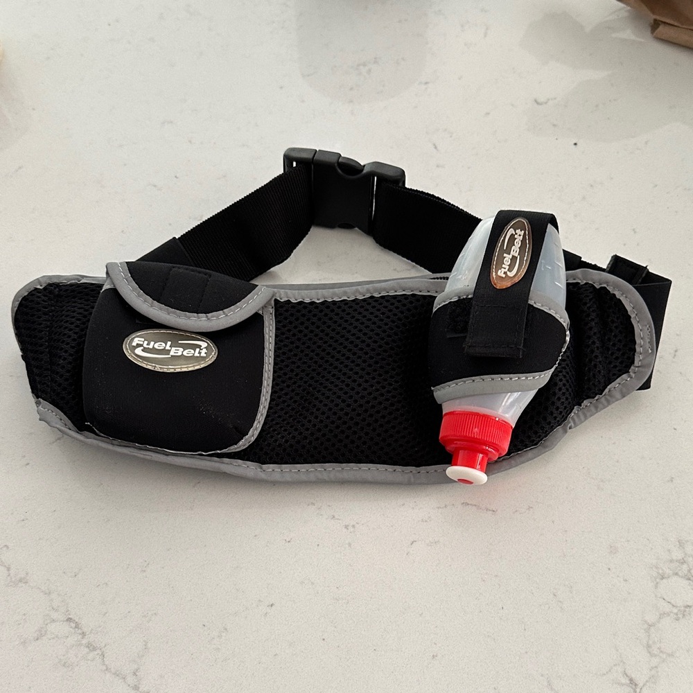 FuelBelt Black Running Belt with Water Bottle